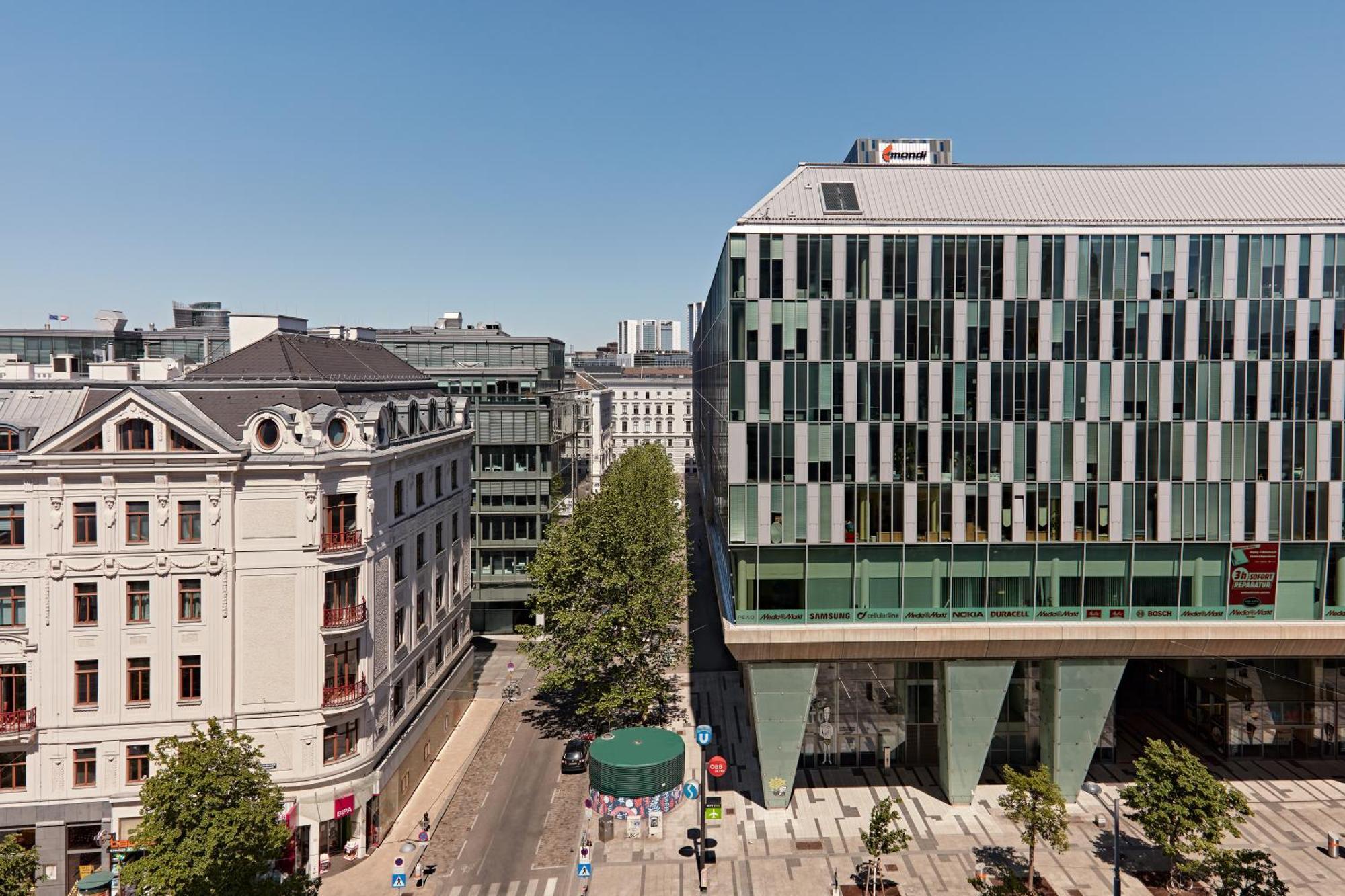 Hilton Vienna Park Hotel Exterior photo The new building of the University of Vienna