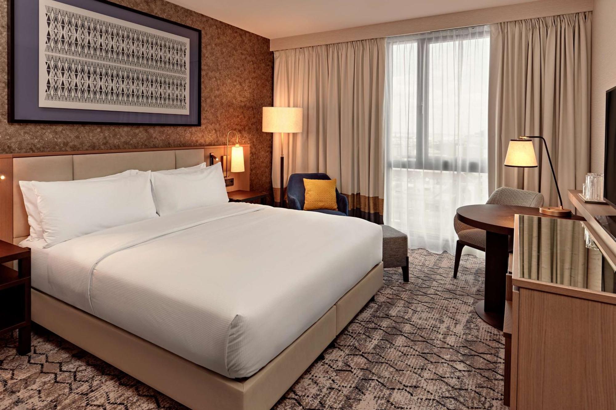 Hilton Vienna Park Hotel Exterior photo A room at the hotel